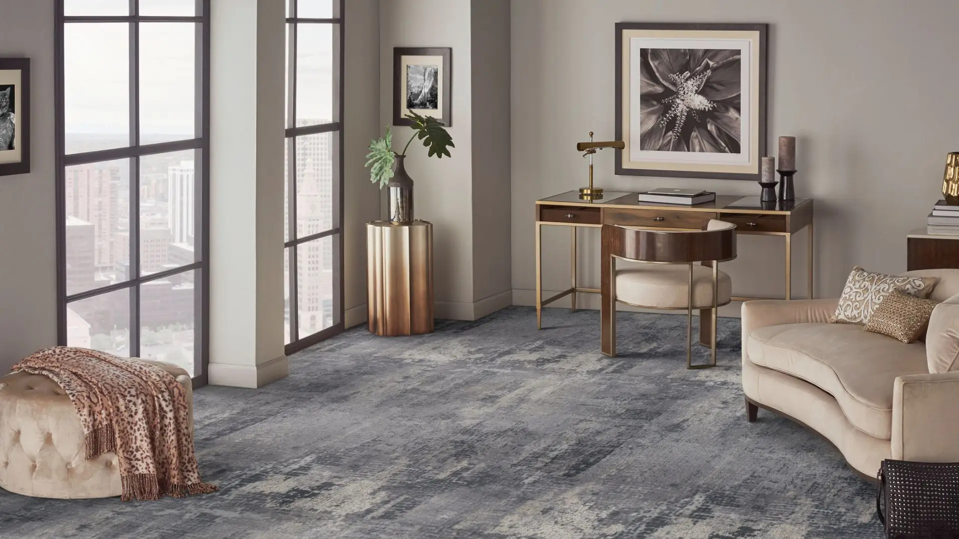 Patterned carpet in a living room